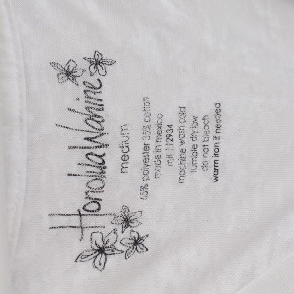 Honolua Wahine t-shirt size Medium - Picture 6 of 15